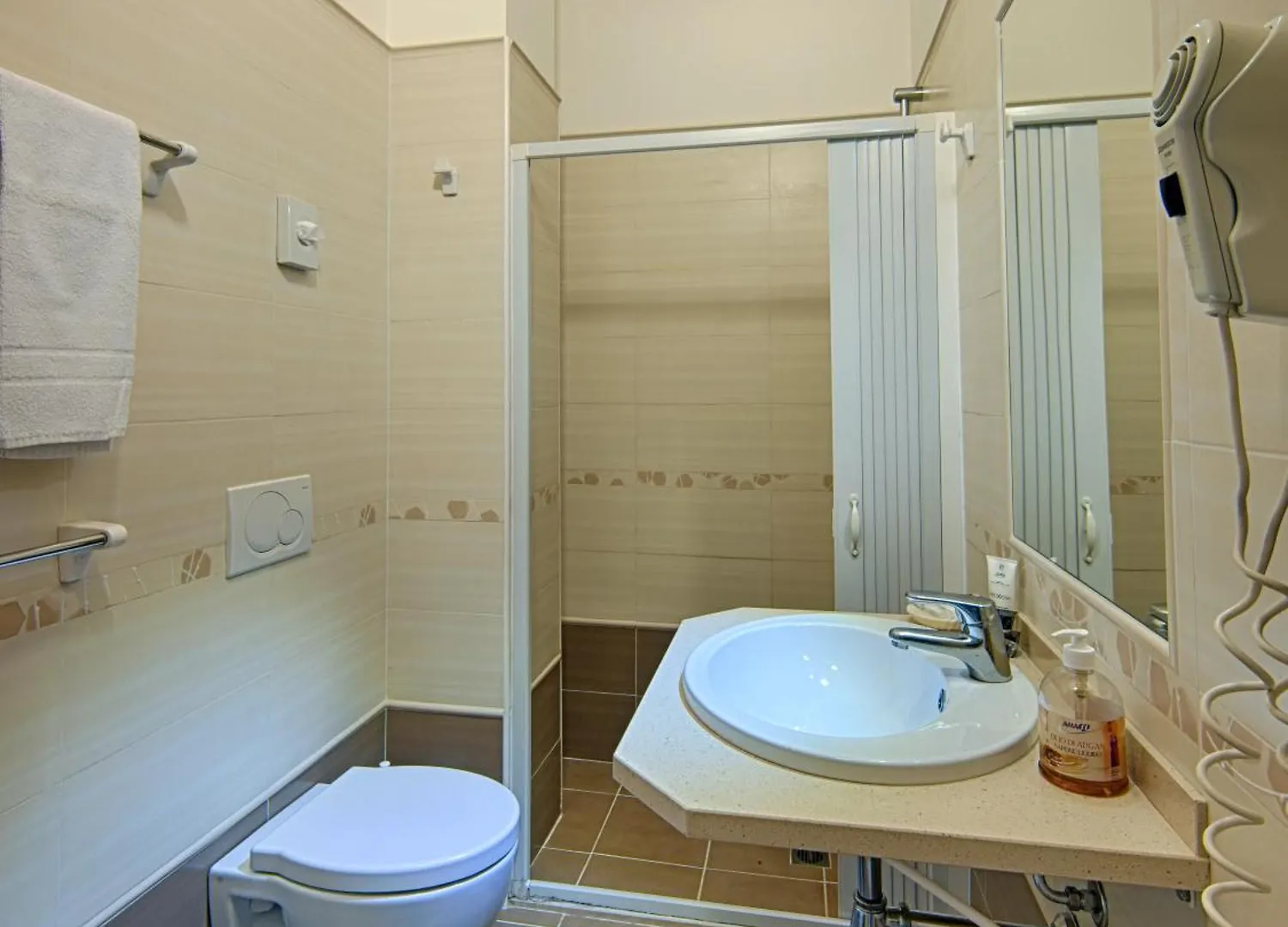 Hotel Madison Bellaria-Igea Marina 3*,  Italy