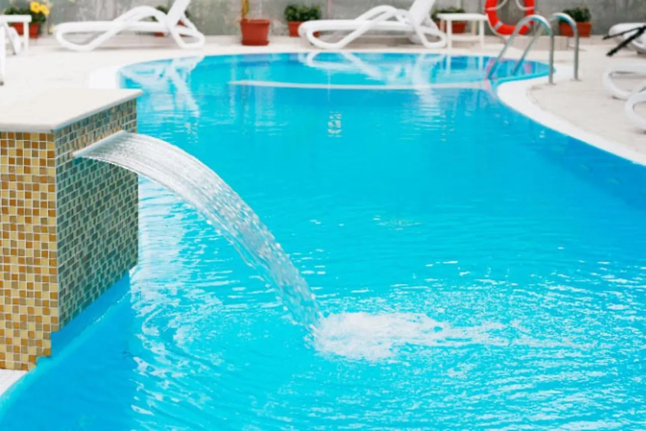 Hotel Madison Μπελάρια-Ιτζέα Μαρίνα
